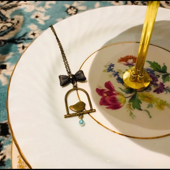 Bird ribbon bow blue antique bronze necklace - Picture 3 of 5